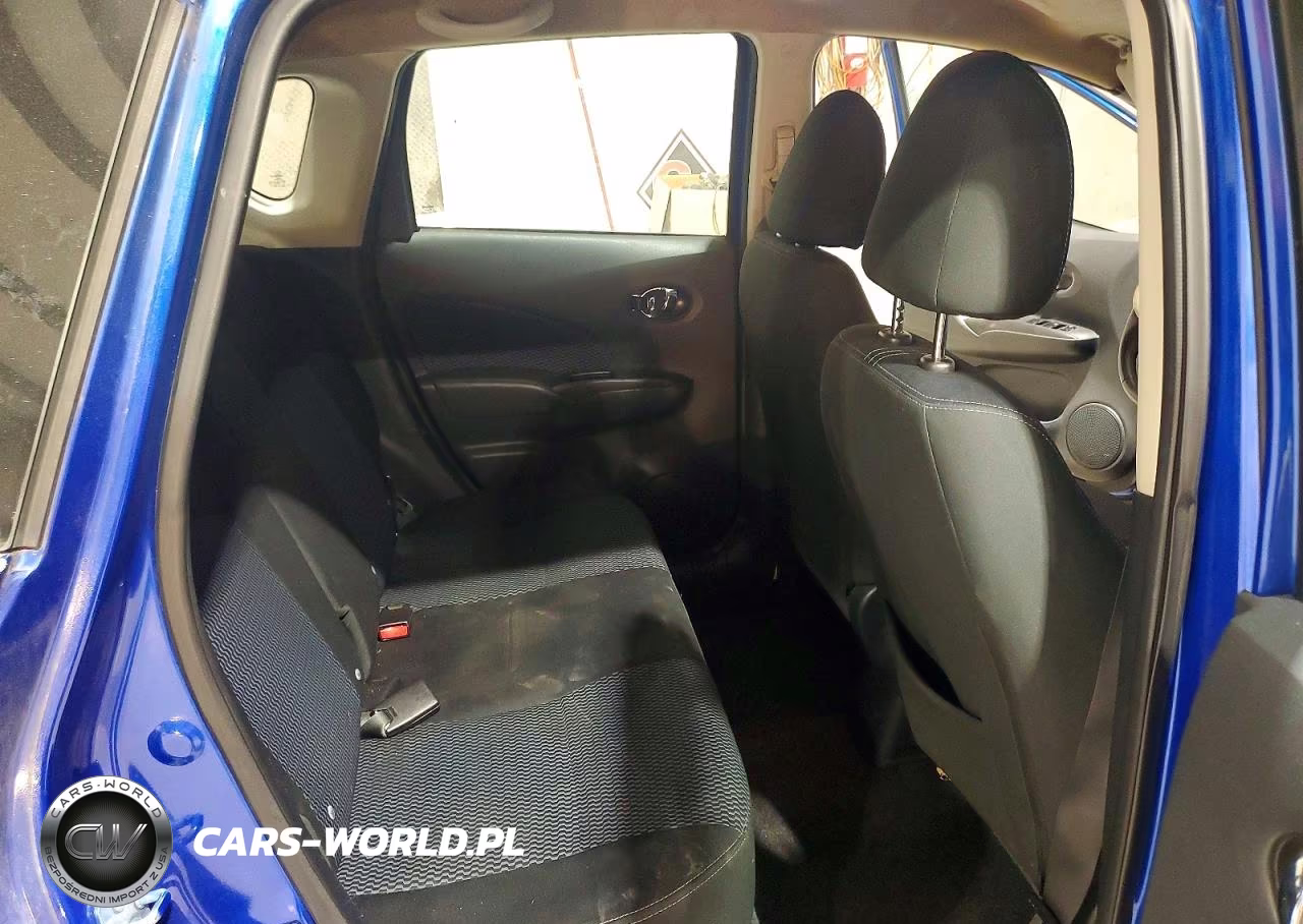 2016 Nissan Versa Note S VIN:3N1CE2CP4GL406463 - 11