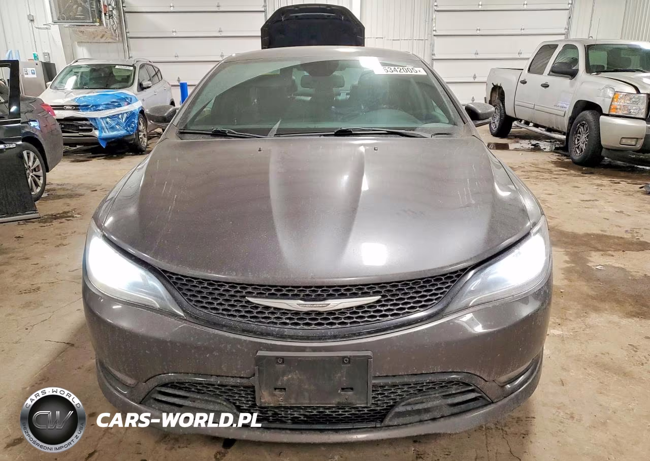 2015 Chrysler 200 S VIN:1C3CCCDGXFN540565 - 5