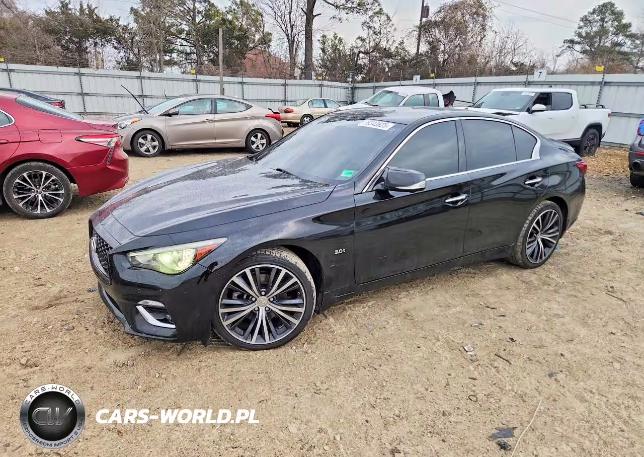 2018 Infiniti Q50 Luxe