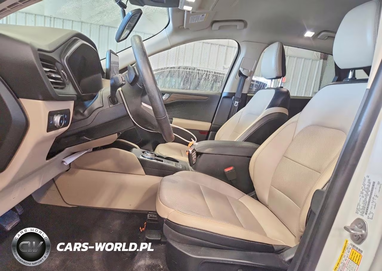 2020 Ford Escape Titanium VIN:1FMCU9J90LUB19601 - 7