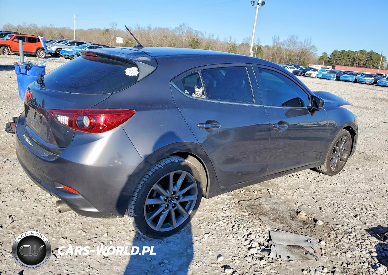 2018 Mazda 3 Touring VIN:3MZBN1L37JM159647 - 3