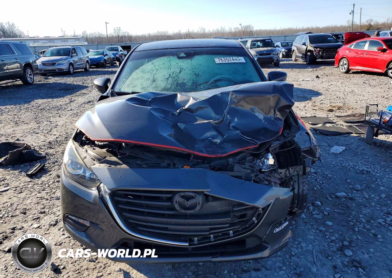 2018 Mazda 3 Touring VIN:3MZBN1L37JM159647 - 5