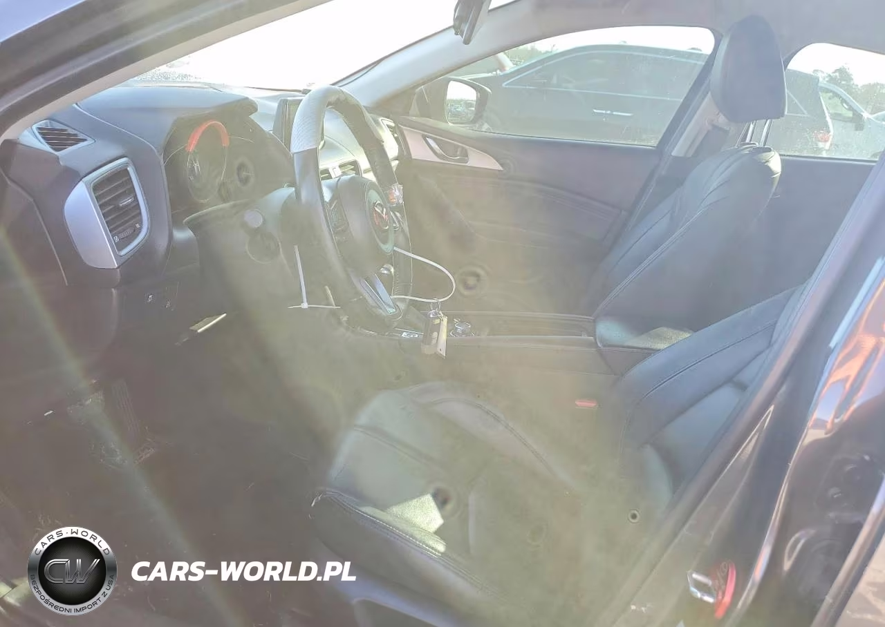2018 Mazda 3 Touring VIN:3MZBN1L37JM159647 - 7