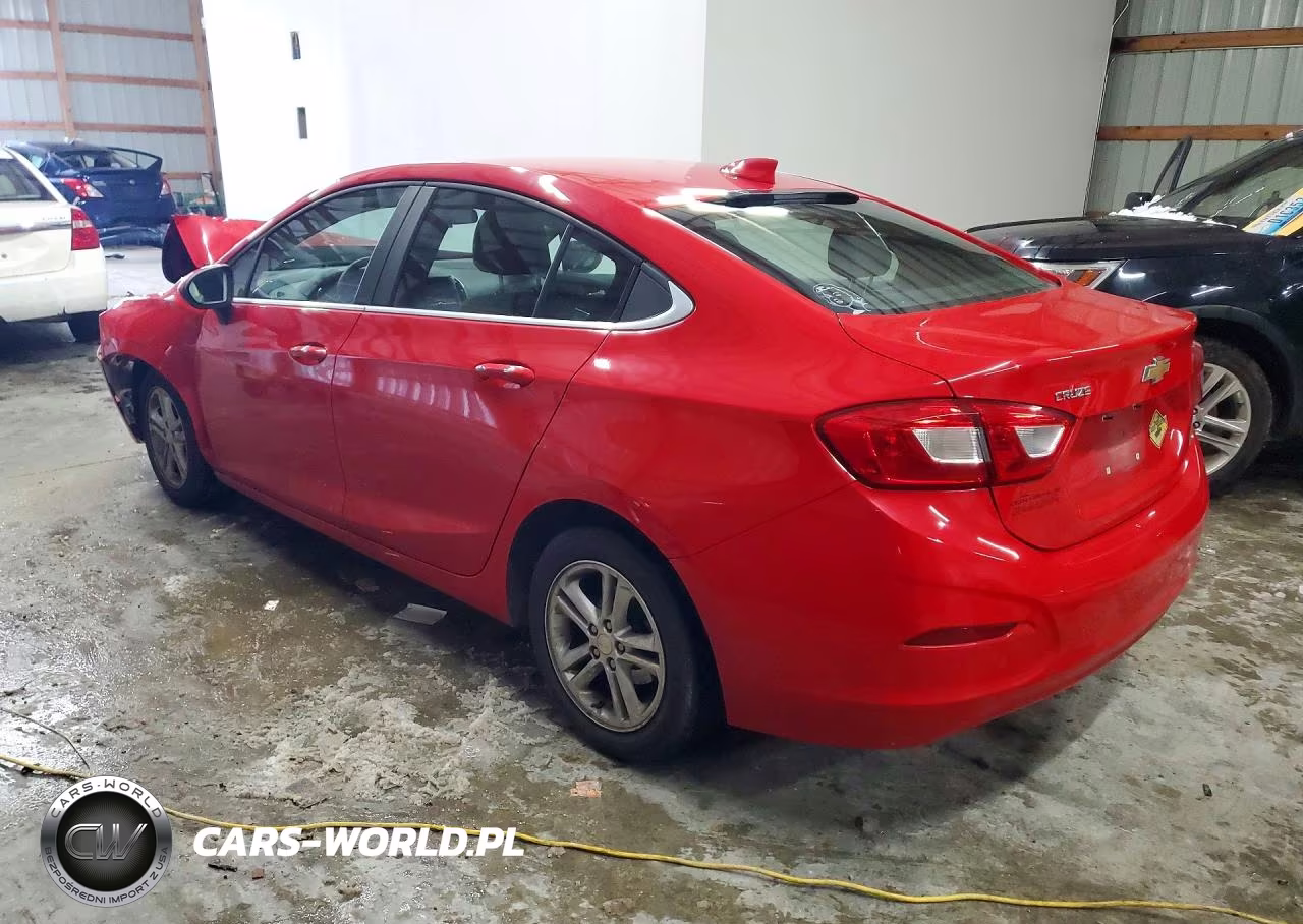 2018 Chevrolet Cruze Lt VIN:1G1BE5SM0J7125881 - 2