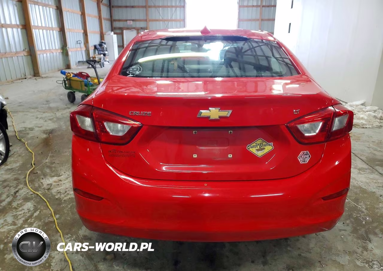 2018 Chevrolet Cruze Lt VIN:1G1BE5SM0J7125881 - 6