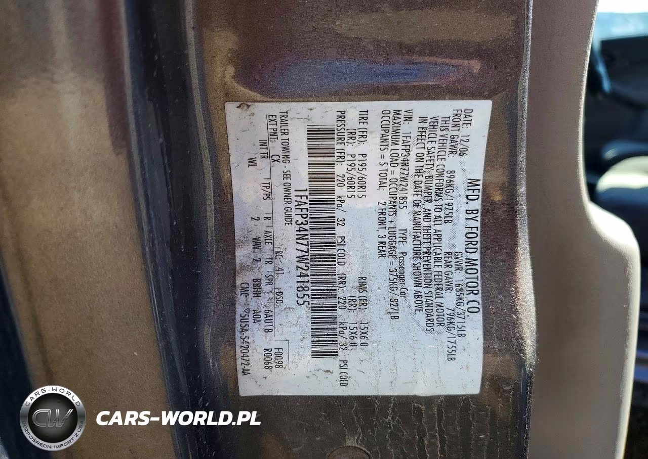 2007 Ford Focus Zx4 VIN:1FAFP34N77W241855 - 12