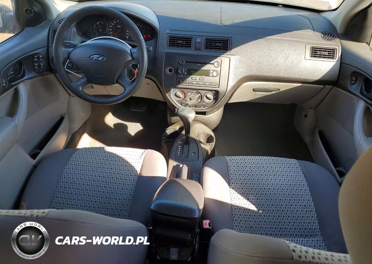 2007 Ford Focus Zx4 VIN:1FAFP34N77W241855 - 8