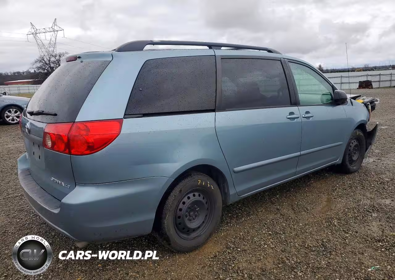 2009 Toyota Sienna Ce VIN:5TDZK23C19S282324 - 3