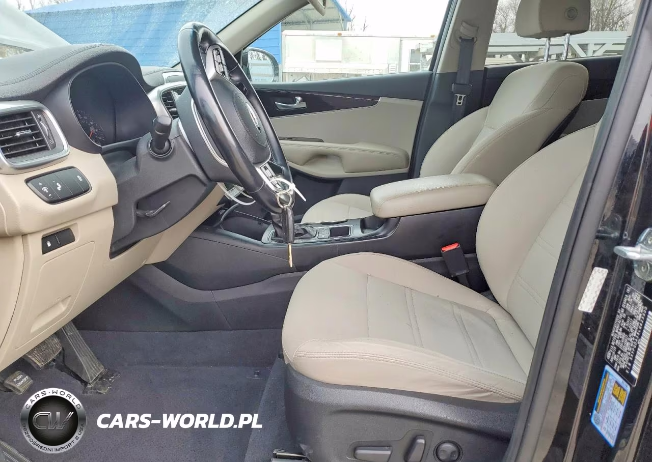 2020 Kia Sorento L VIN:5XYPGDA33LG623900 - 7
