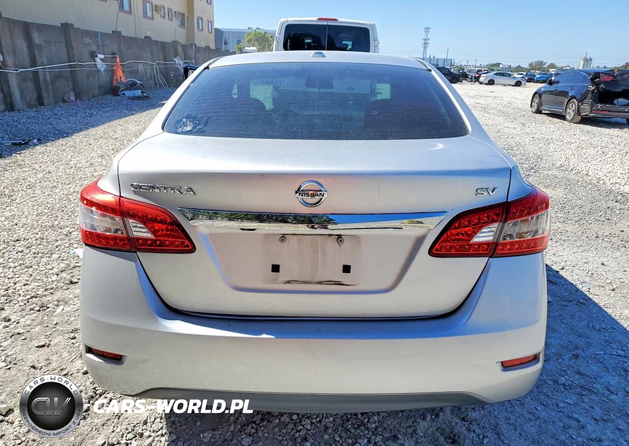 2015 Nissan Sentra S VIN:3N1AB7AP0FY319063 - 6