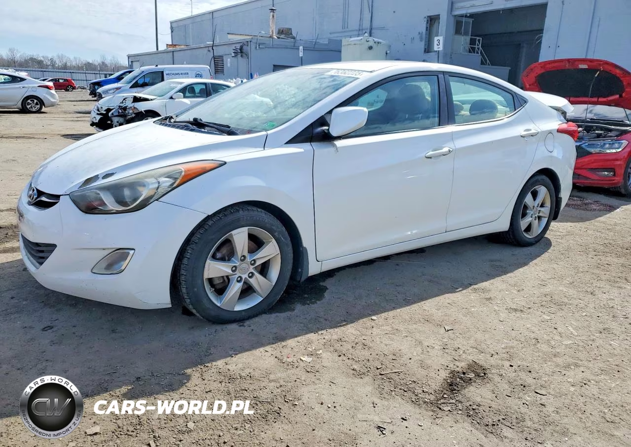 2014 Hyundai Elantra – zdjęcie 1 z 12