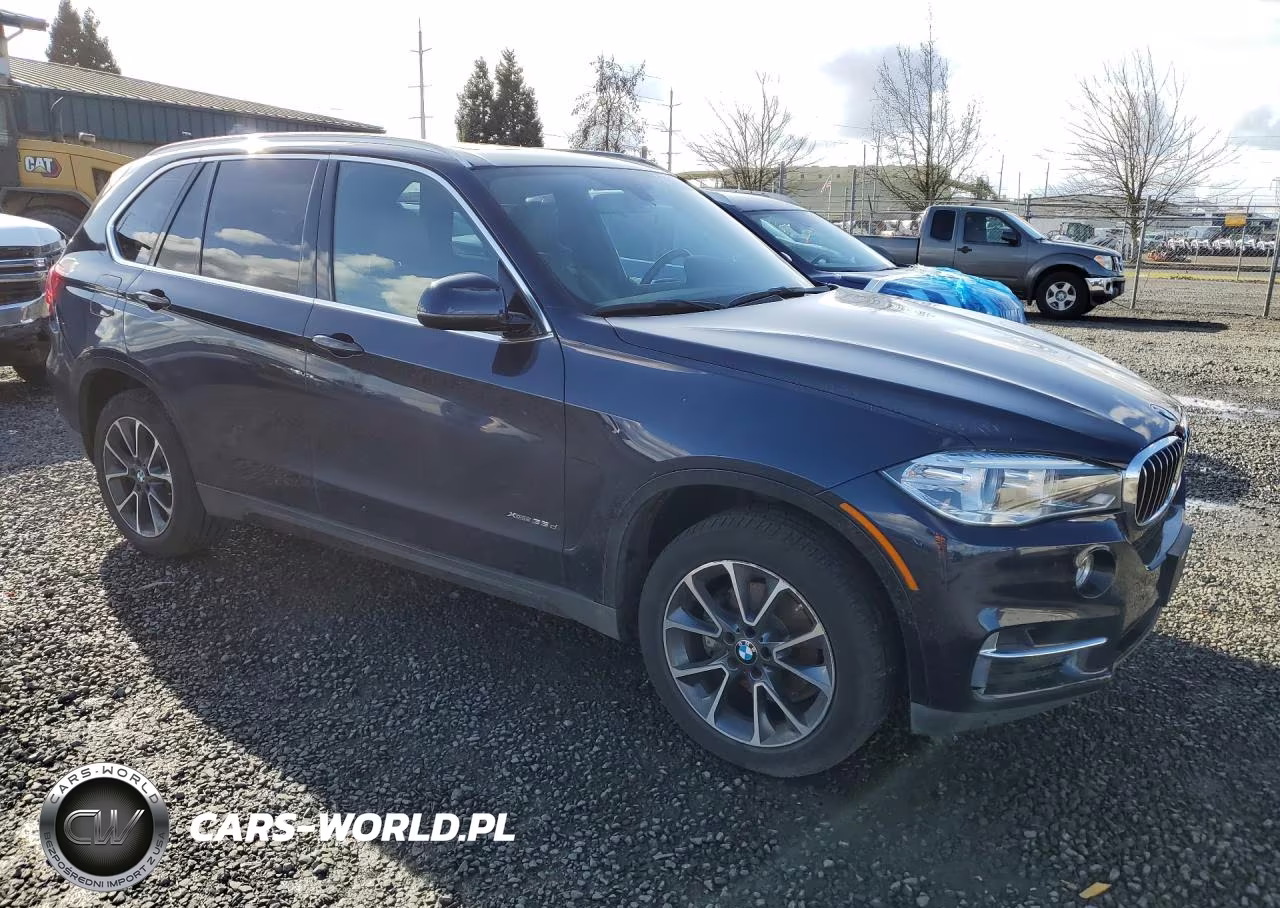 2018 BMW X5 xDrive35D VIN:5UXKS4C59J0Z89904 - 4