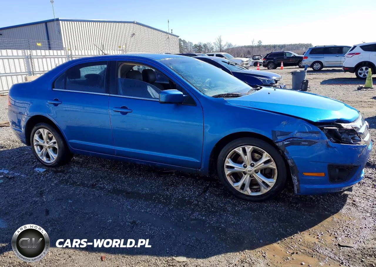 2012 Ford Fusion Se VIN:3FAHP0HA1CR401319 - 4