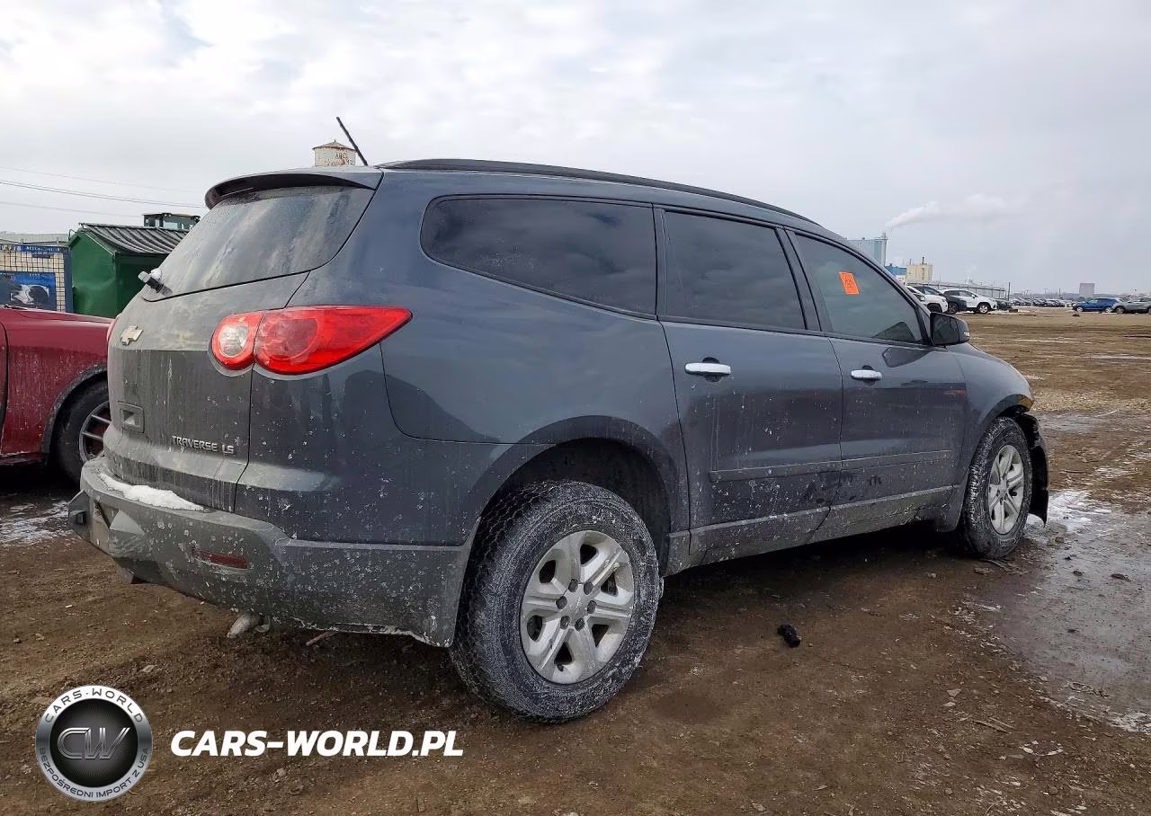 2012 Chevrolet Traverse Ls VIN:1GNKRFED5CJ296913 - 3