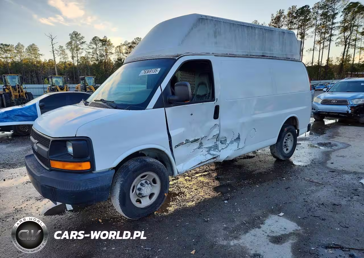 2006 Chev Express Cargo 2500 1