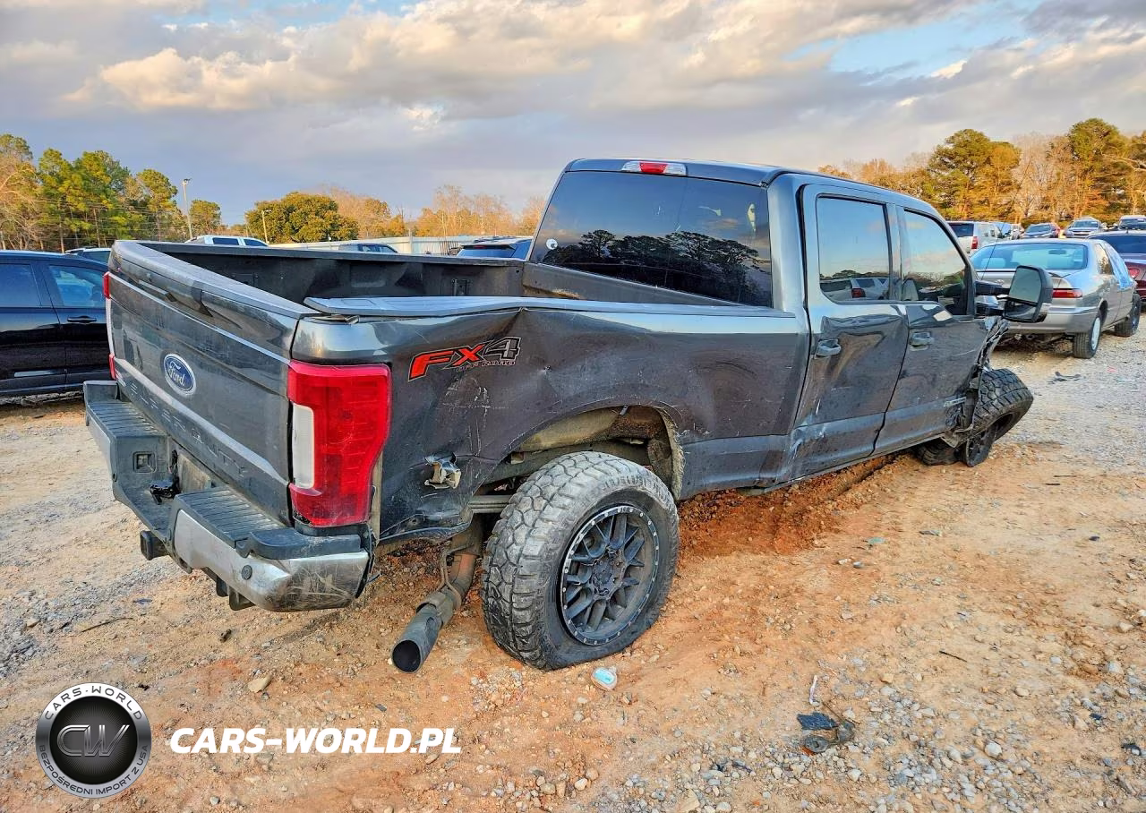 2019 Ford F250 Super Duty VIN:1FT7W2BT9KEG15183 - 3