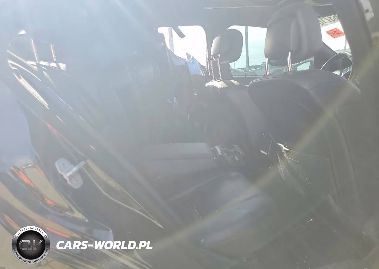 2012 Mercedes-Benz C 300 4Matic VIN:WDDGF8BB9CR232922 - 10