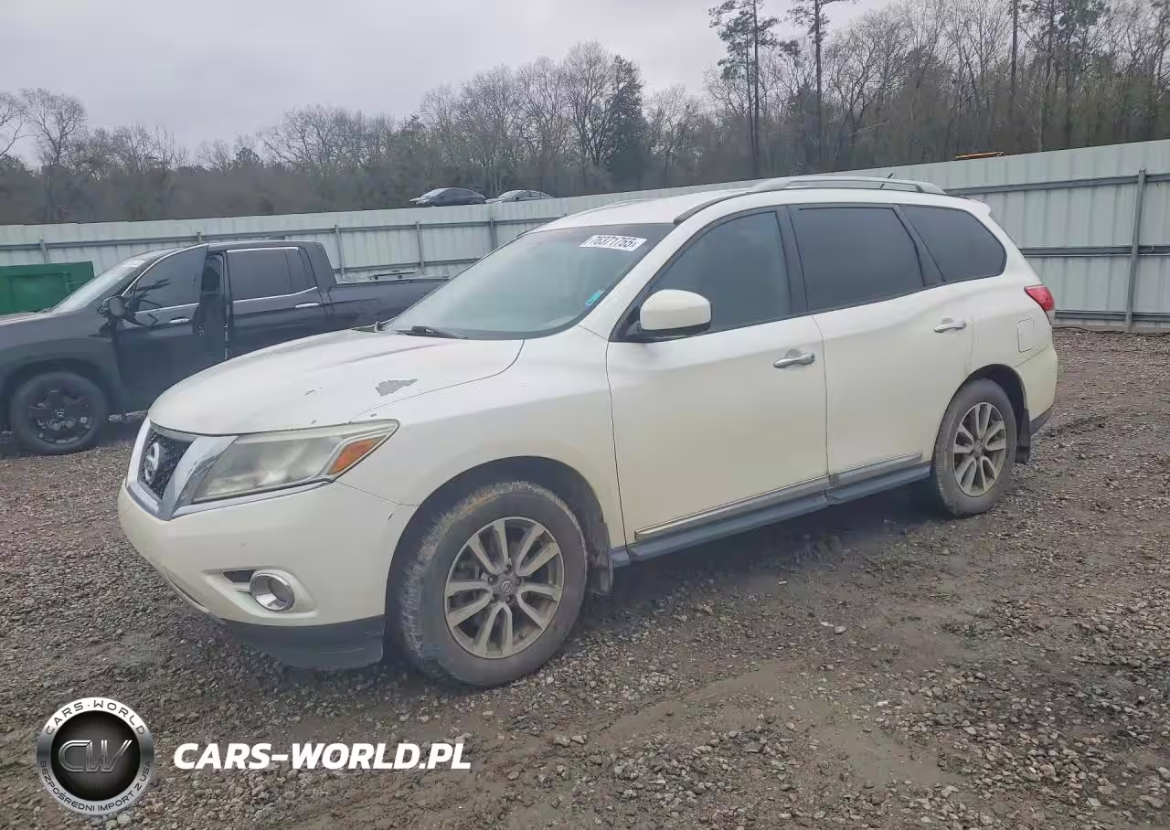 2015 Nissan Pathfinder S