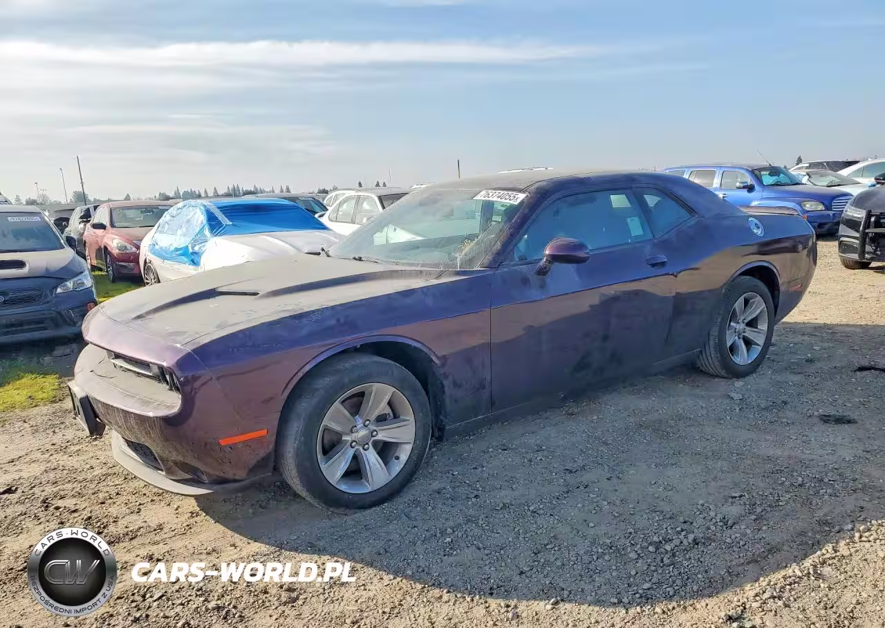 2021 Dodge Challenger Sxt