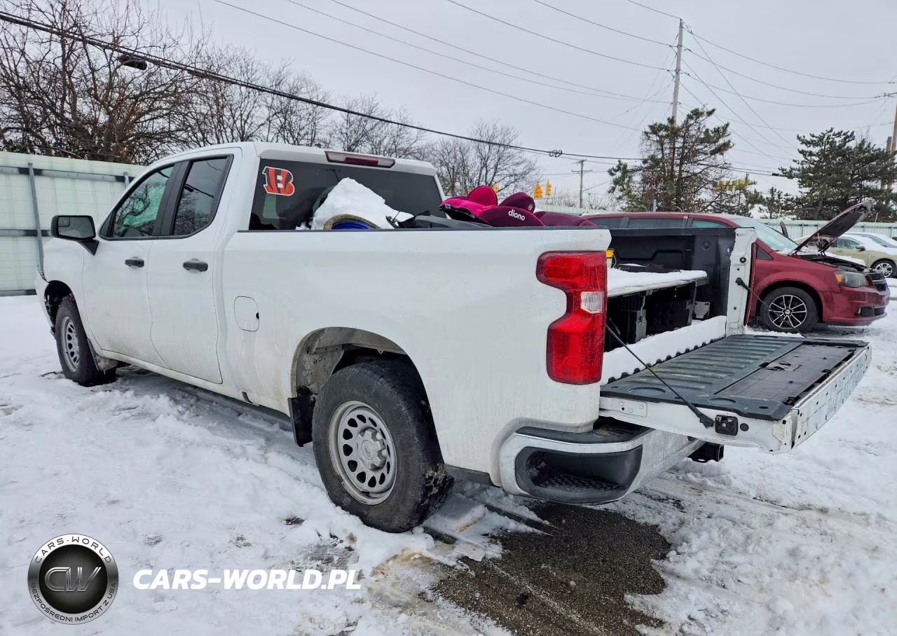 2021 Chevrolet Silverado C1500 VIN:1GCRWAEK7MZ371776 - 2