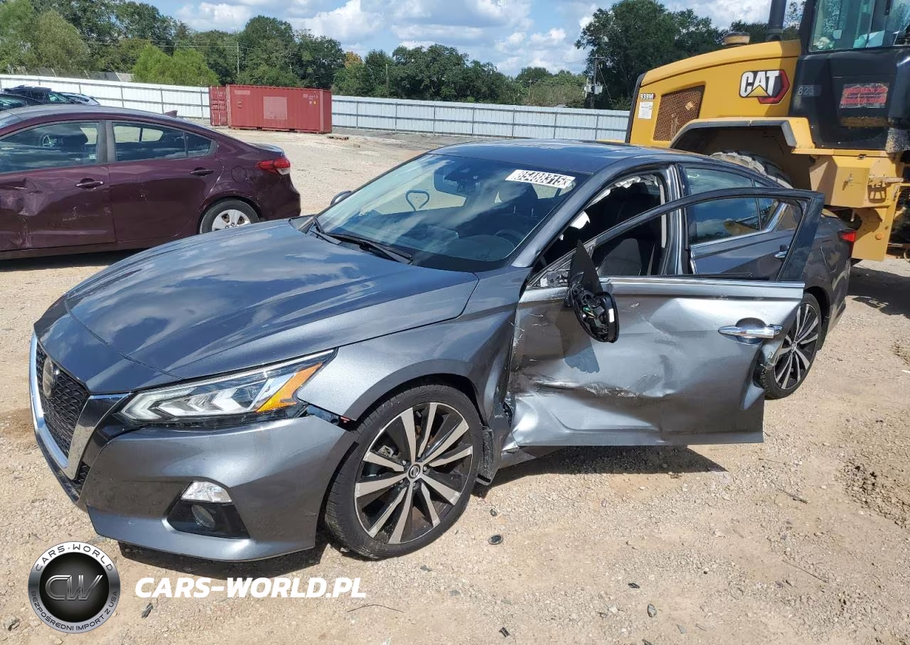 2020 Nissan Altima Platinum