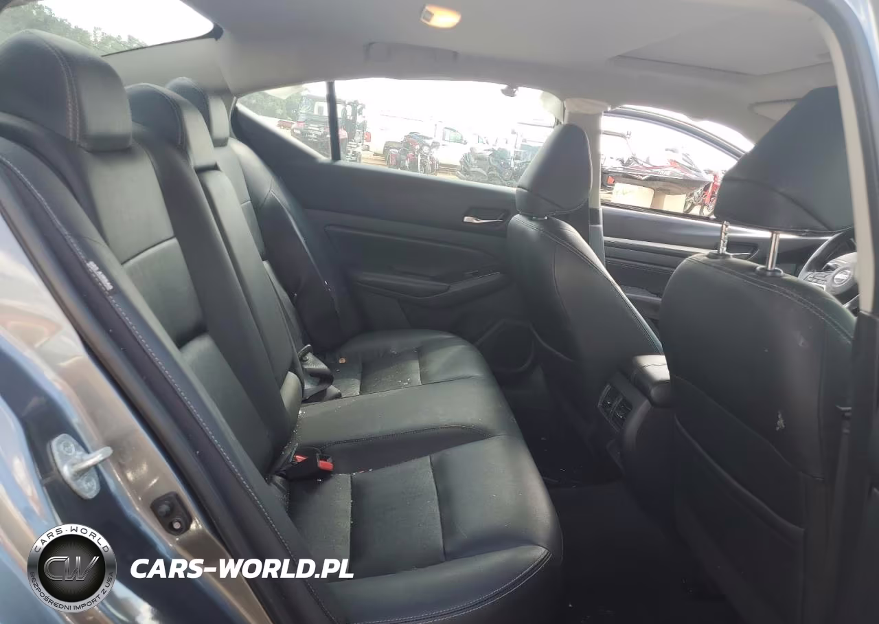 2020 Nissan Altima Platinum VIN:1N4AL4FV0LC178358 - 10