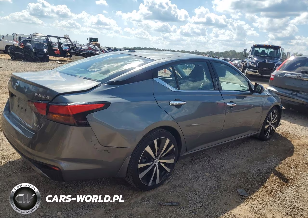 2020 Nissan Altima Platinum VIN:1N4AL4FV0LC178358 - 3