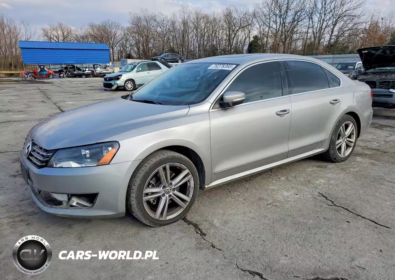 2013 Volkswagen Passat Sel