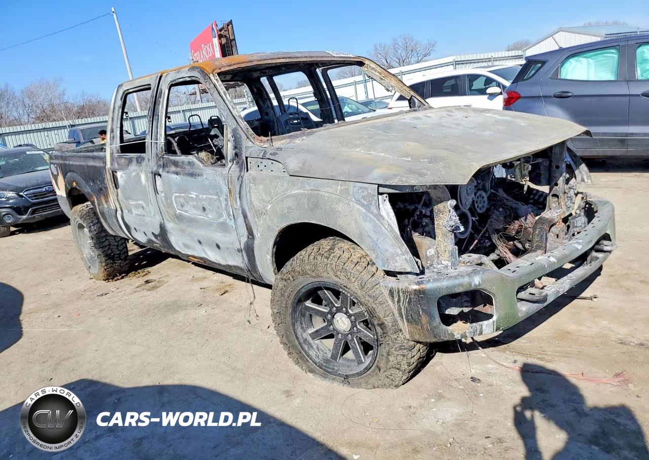 2011 Ford F250 Super Duty VIN:1FT7W2B60BEC36910 - 4