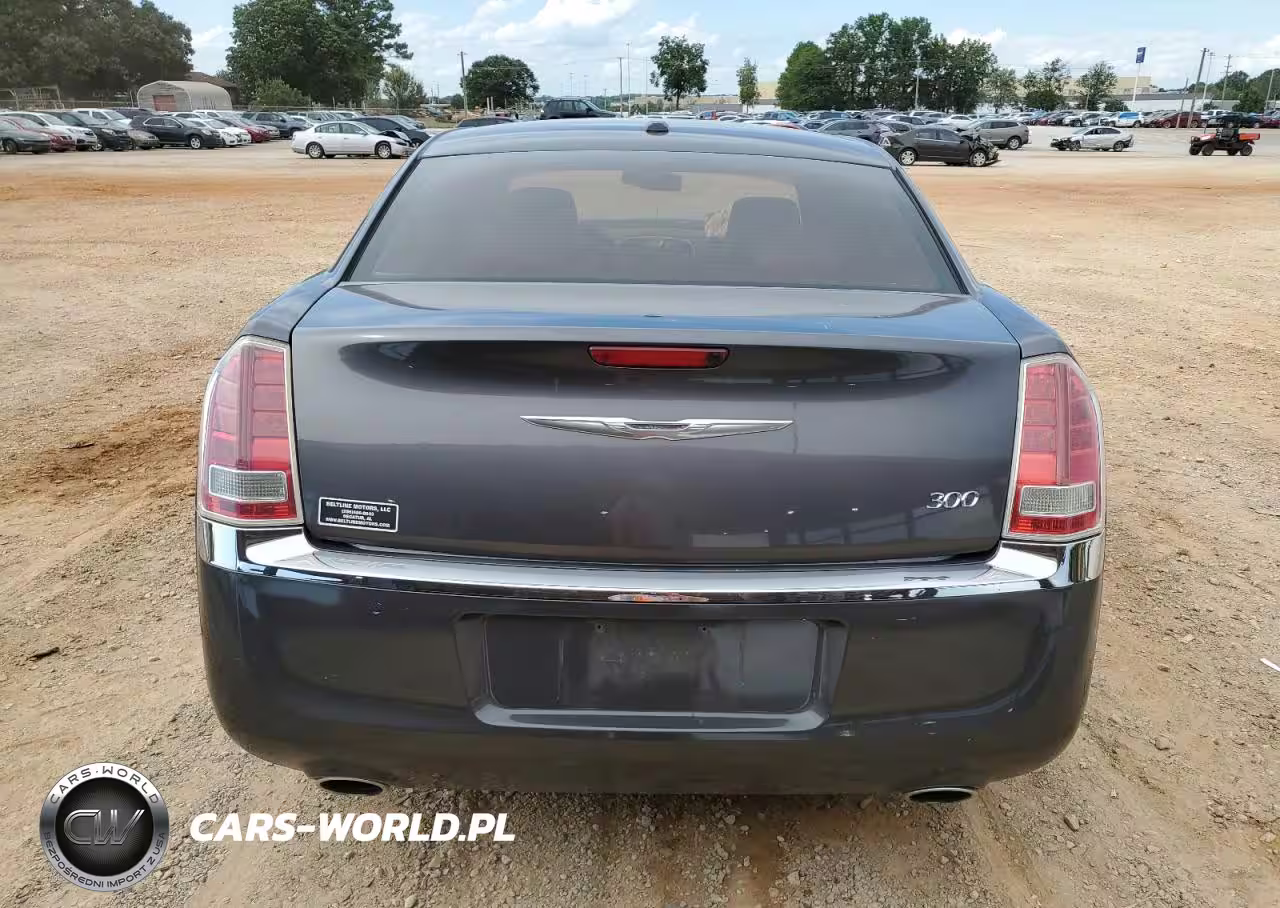 2014 Chrysler 300 VIN:2C3CCAAG3EH228765 - 6