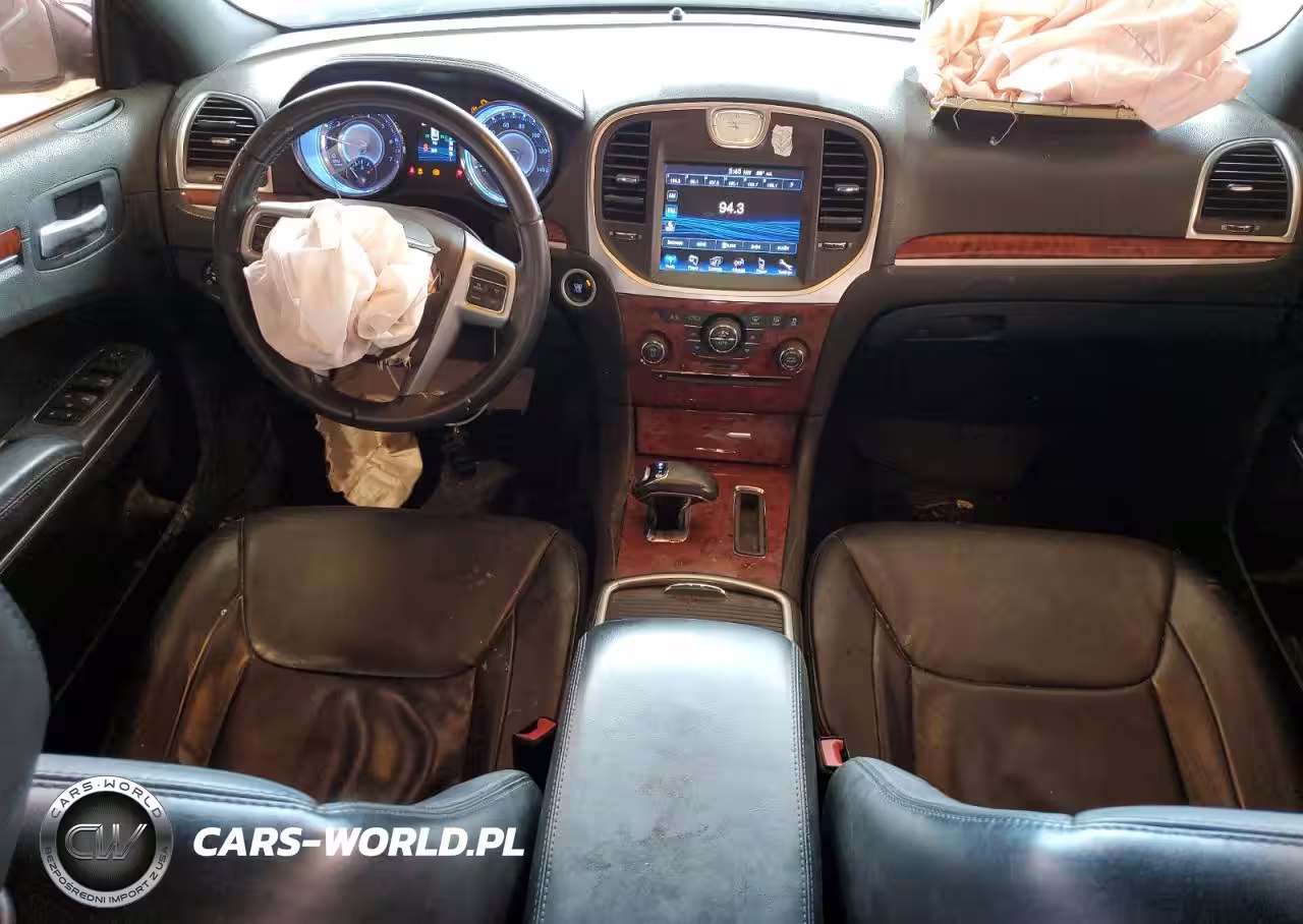 2014 Chrysler 300 VIN:2C3CCAAG3EH228765 - 8