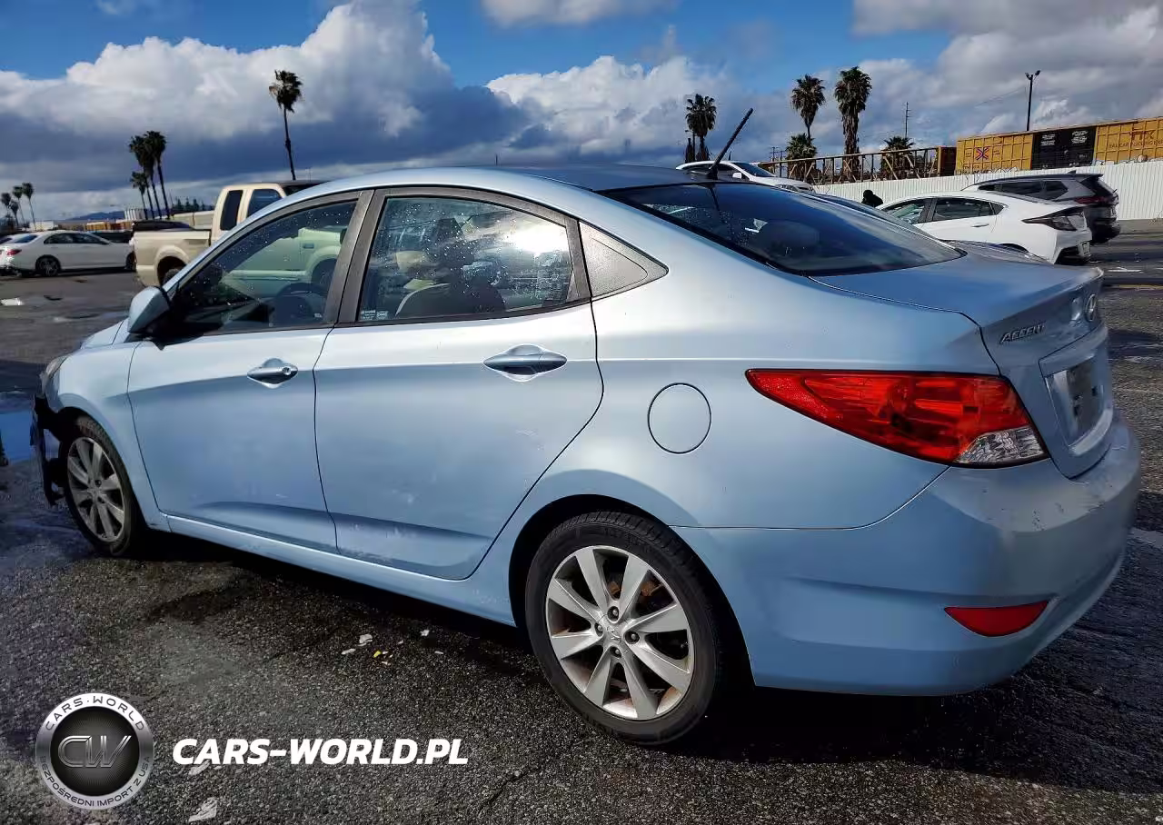2012 Hyundai Accent Gls