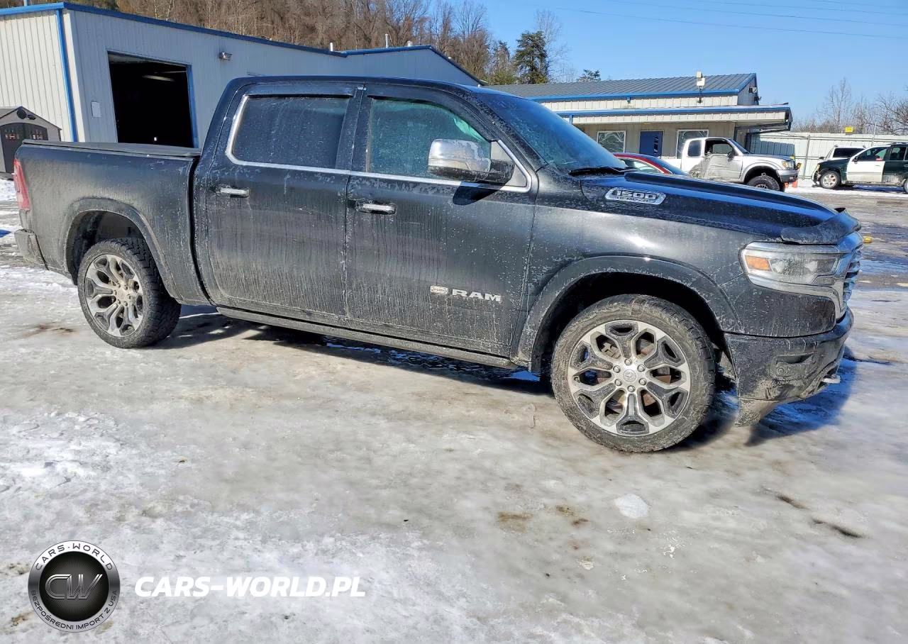 2019 Ram 1500 Longhorn VIN:1C6SRFKT6KN896973 - 4