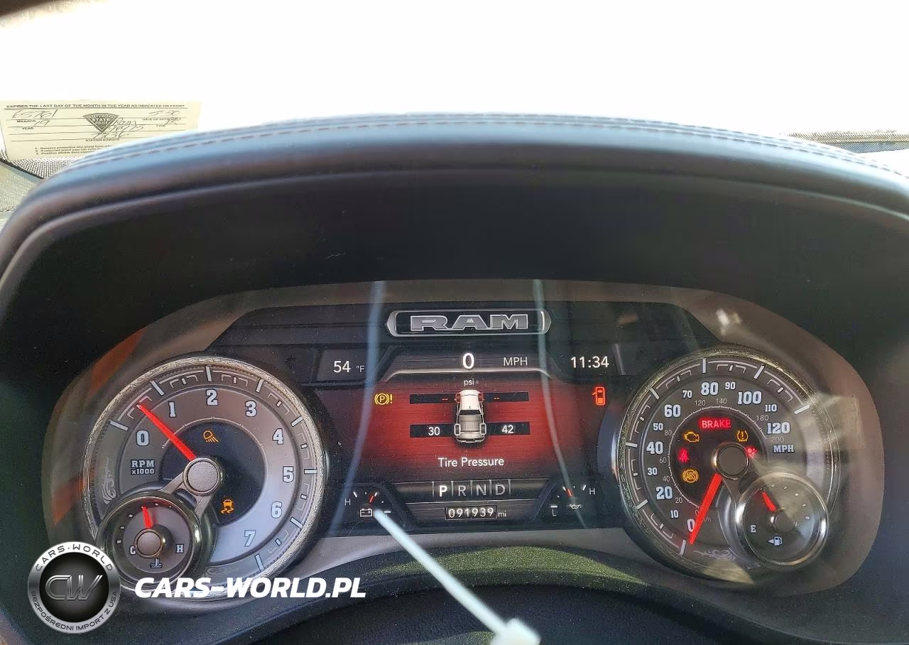 2019 Ram 1500 Longhorn VIN:1C6SRFKT6KN896973 - 9