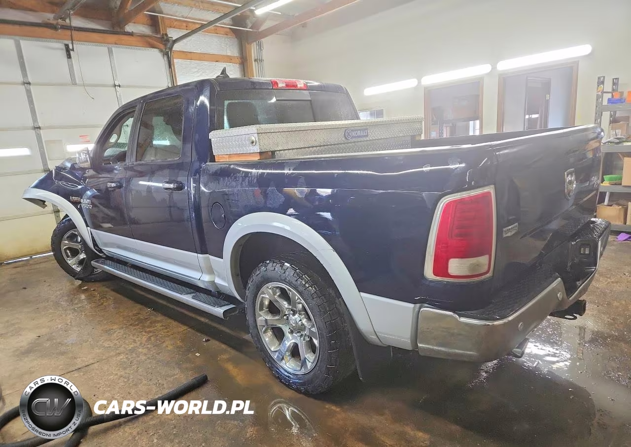 2017 Ram 1500 Laramie VIN:1C6RR7NT2HS816904 - 2