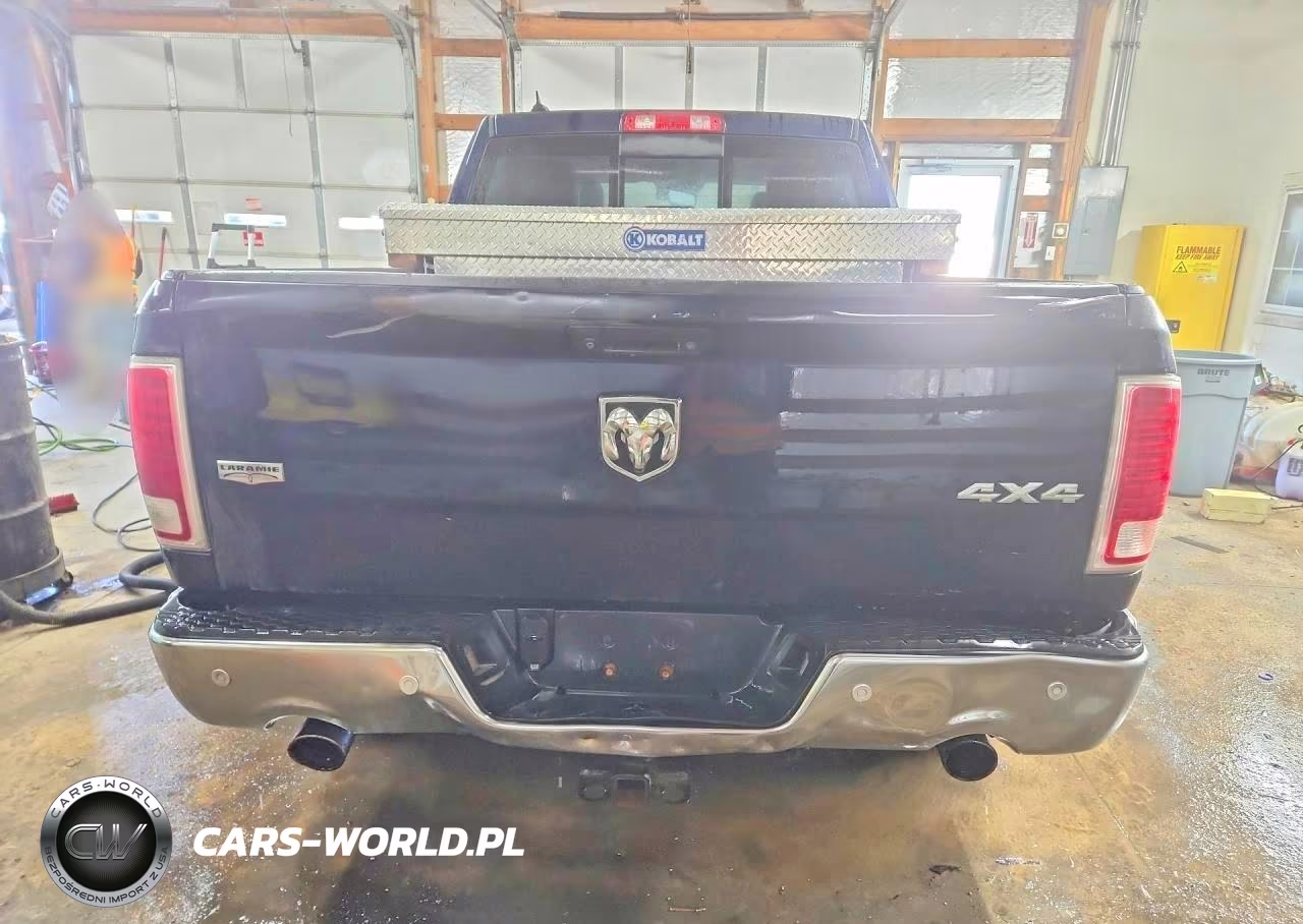 2017 Ram 1500 Laramie VIN:1C6RR7NT2HS816904 - 6