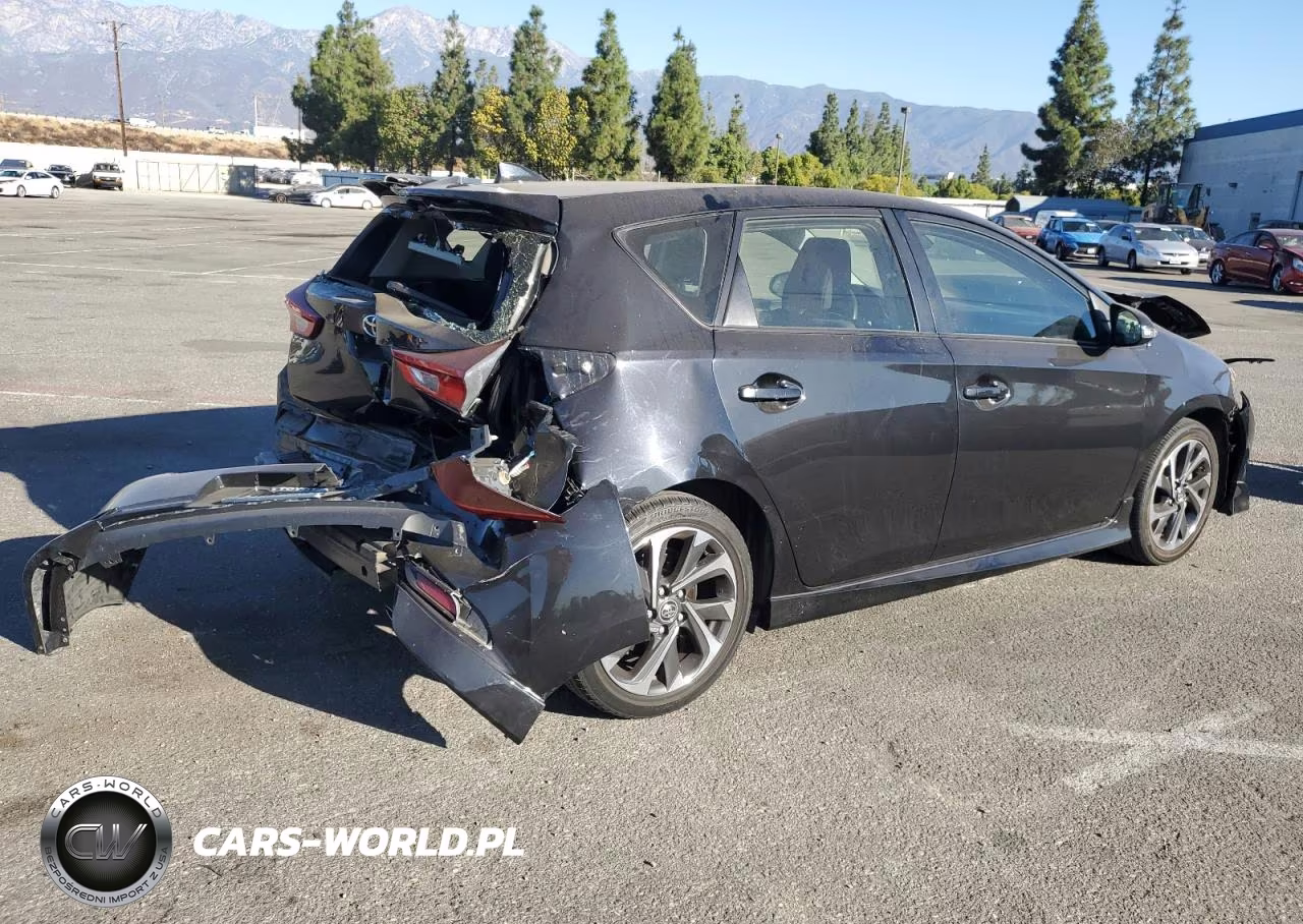 2018 Toyota Corolla Im VIN:JTNKARJEXJJ567067 - 3