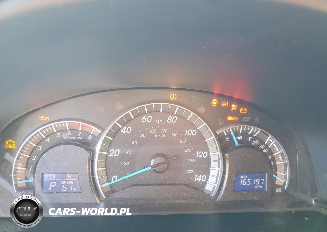 2014 Toyota Camry L VIN:4T1BF1FK3EU832711 - 9