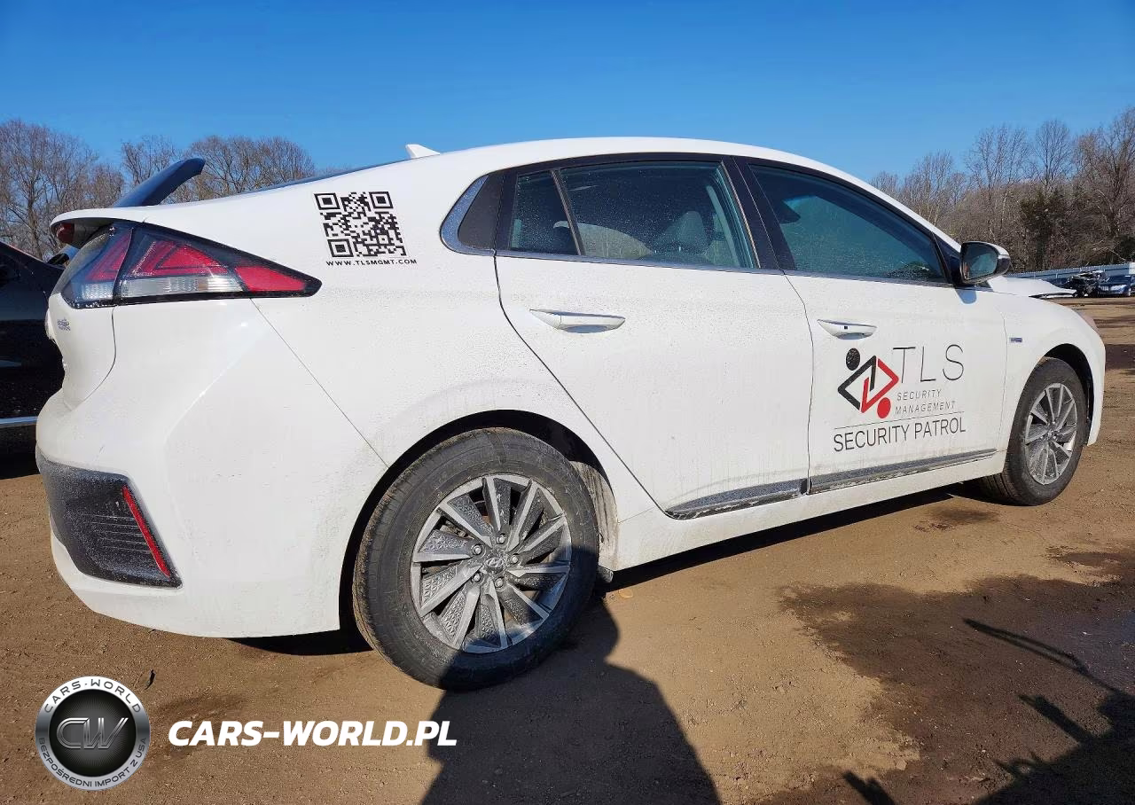 2020 Hyundai Ioniq Limited VIN:KMHC85LJ7LU061510 - 3