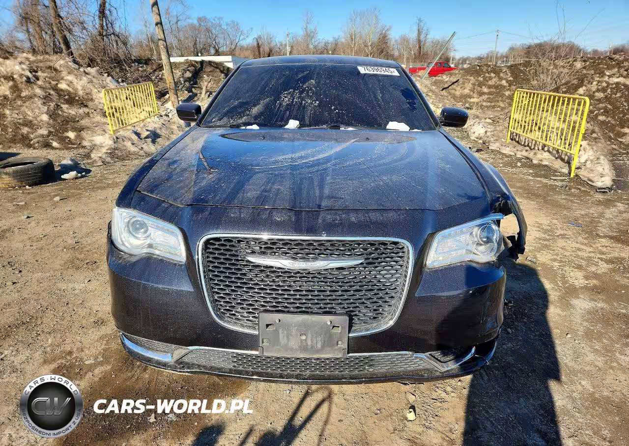 2016 Chrysler 300 Limited VIN:2C3CCAAG5GH243769 - 5