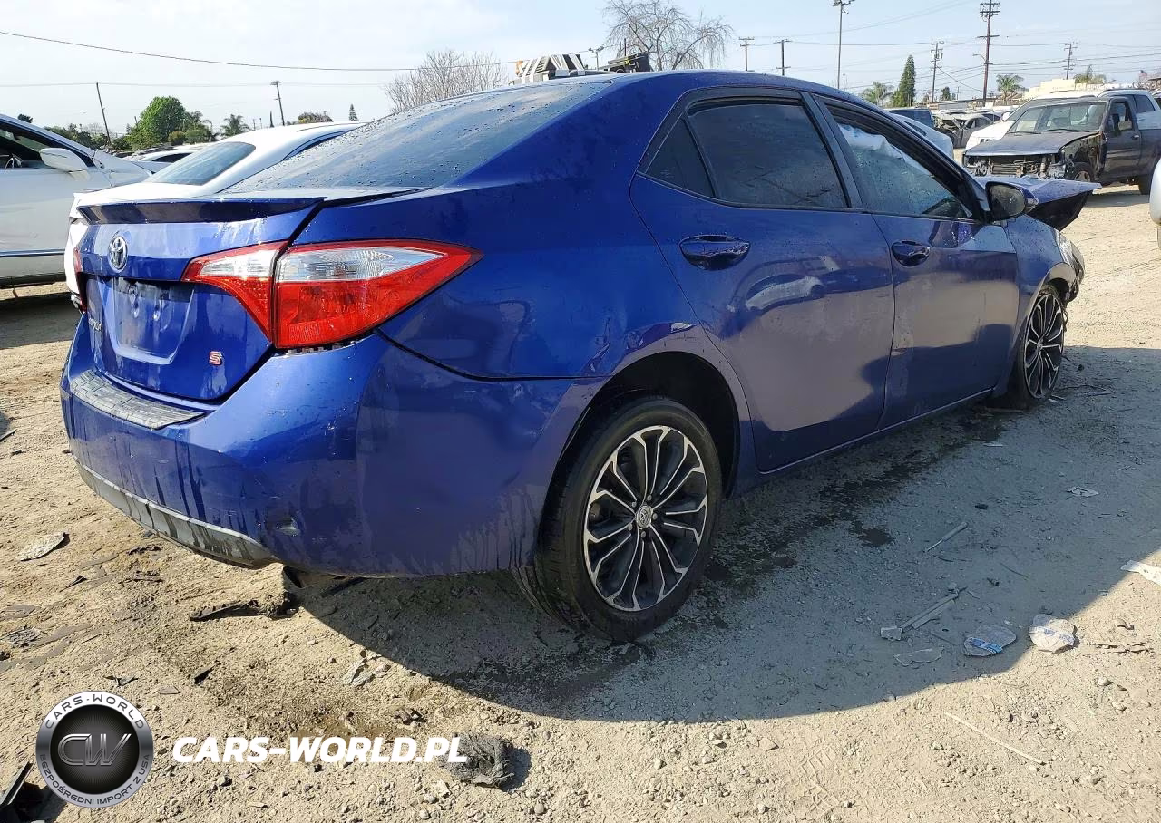 2015 Toyota Corolla L VIN:5YFBURHE3FP182437 - 3