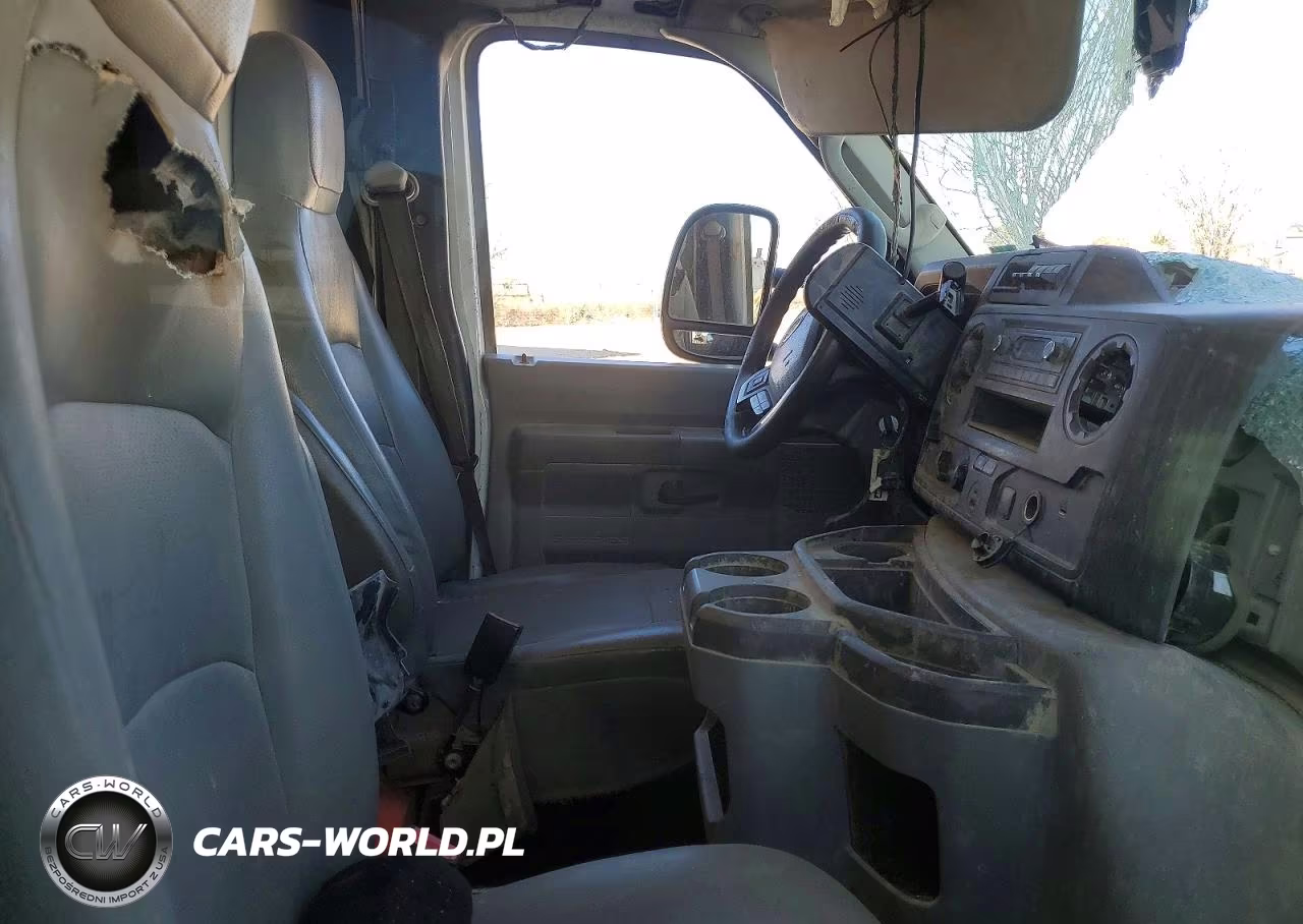 2022 Ford E450 Delivery Truck VIN:1FDXE4FN9NDC35678 - 10