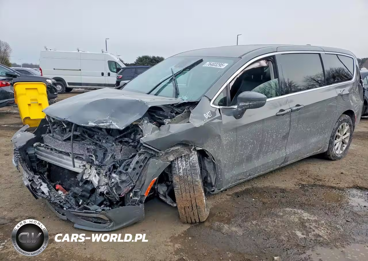 2022 Chrysler Pacifica Touring L