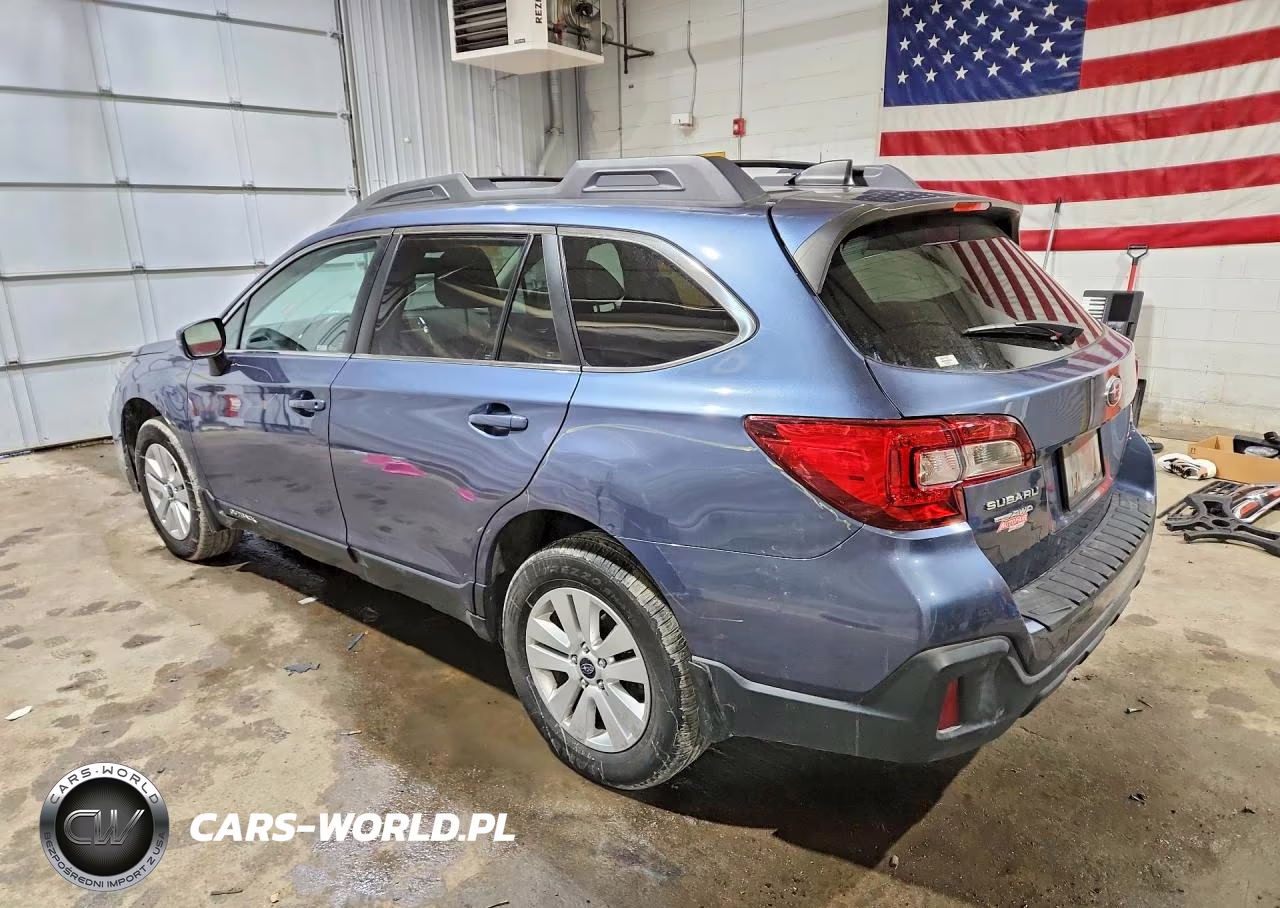 2018 Subaru Outback 2.5I Premium VIN:4S4BSAFC9J3271192 - 2