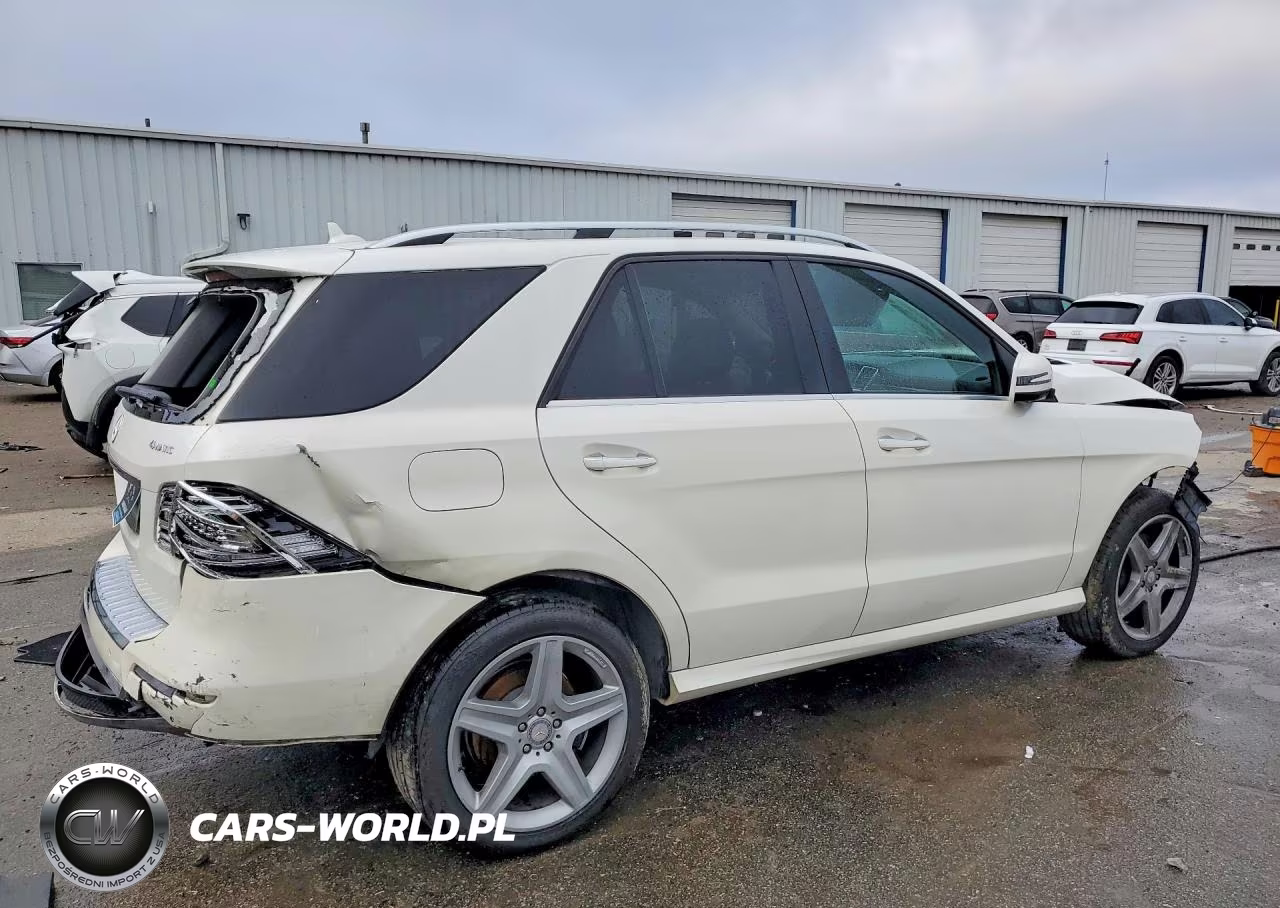 2015 Mercedes-Benz Ml 400 4Matic VIN:4JGDA5GB9FA457245 - 3