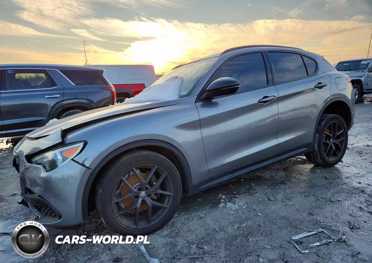 2020 Alfa Romeo Stelvio