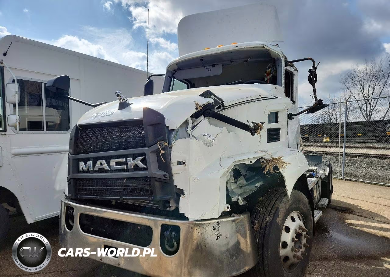 2022 Mack Anthem Semi Truck VIN:1M1AN3AYXNM003063 - 2