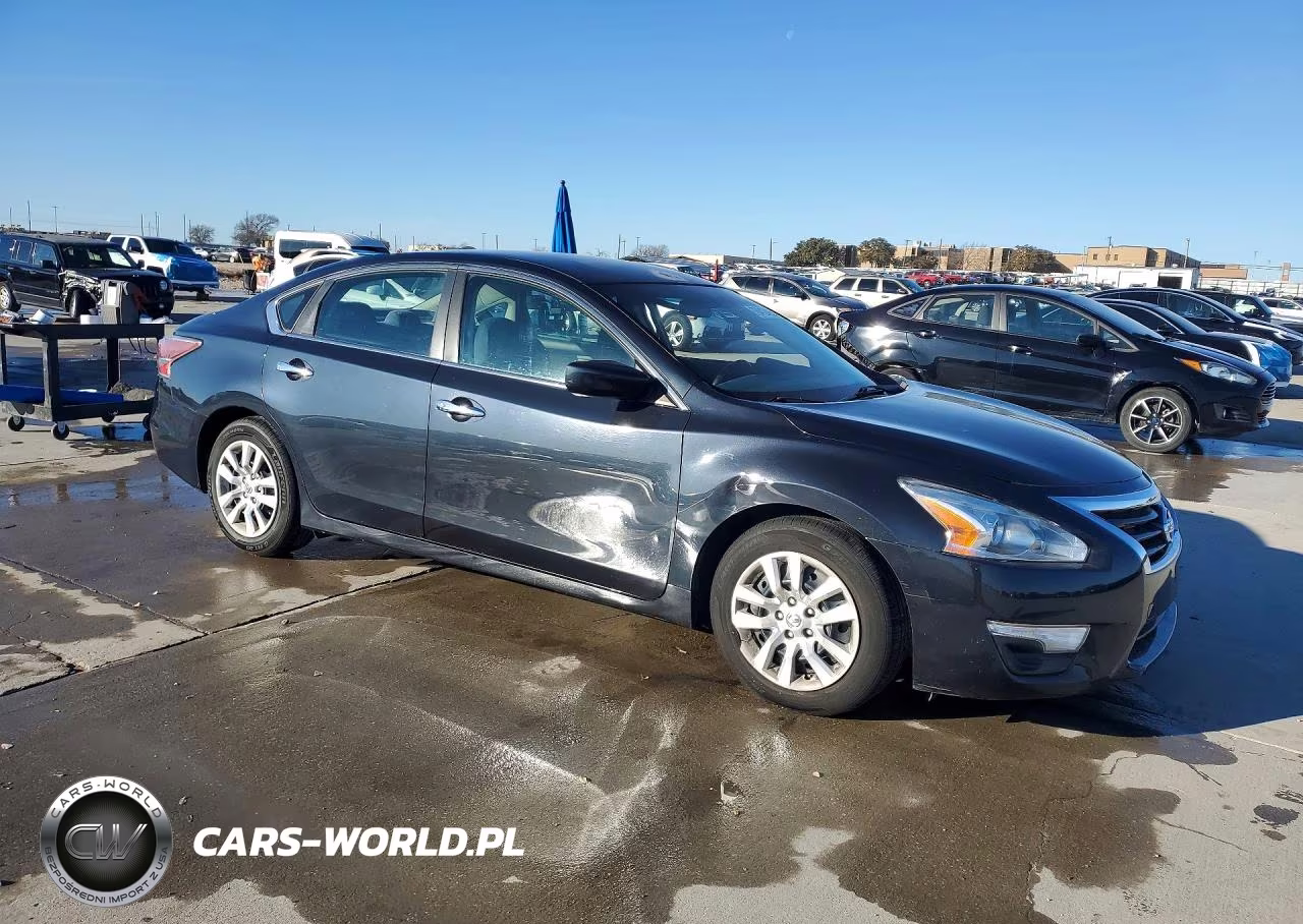 2015 Nissan Altima 2.5 S VIN:1N4AL3AP5FC244099 - 4
