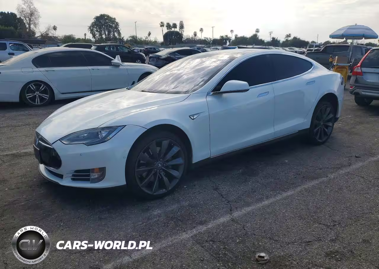 2014 Tesla Model S