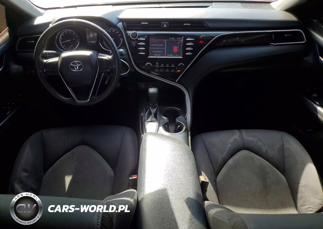 2019 Toyota Camry L VIN:4T1B11HK7KU810895 - 8